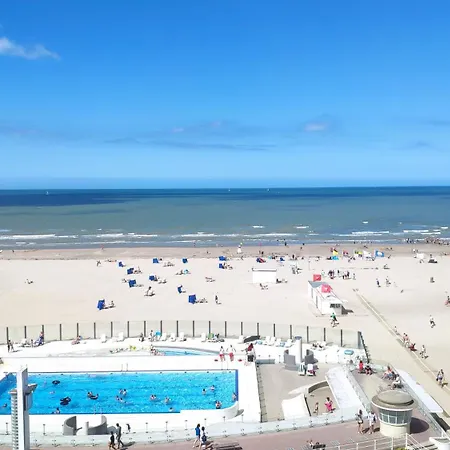 Zeezicht Vanop Het 6 De Verdiep Oostduinkerke Exterior photo