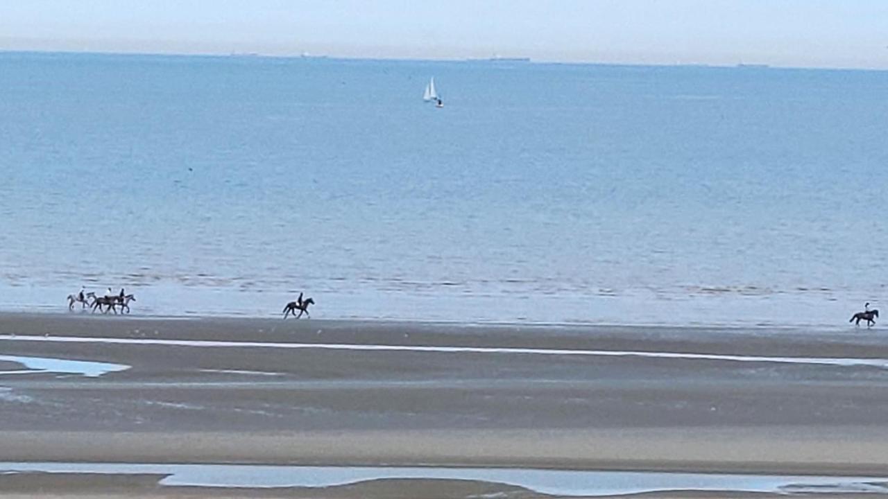 Zeezicht Vanop Het 6 De Verdiep Apartment Oostduinkerke